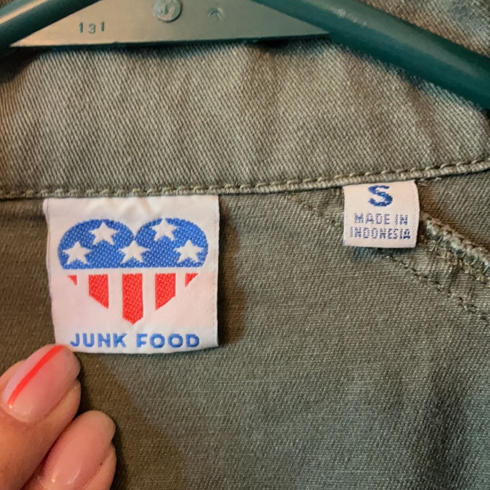 PEACE “Jacket” - Picture 2 of 6